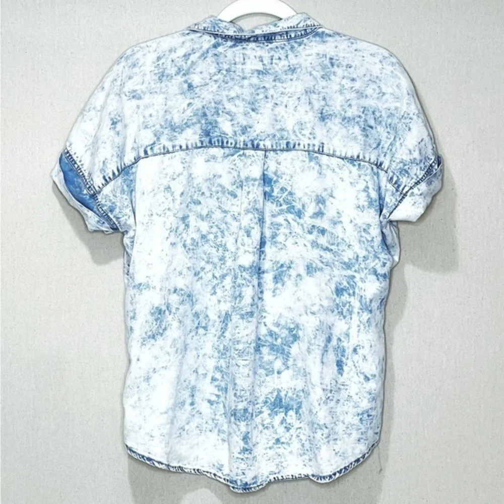 Thread & Supply Acid Wash Blouse Size Medium - Picture 2 of 5